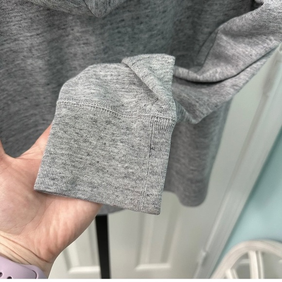 Gap Women’s Size Medium Gray Hooded Full Zipper Long Sleeve Jacket - Picture 5 of 8